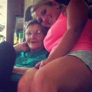 Meet your Posher, Angela